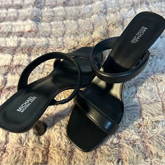 Michael Kors Heel Sandals size 9.5 - Picture 7 of 7